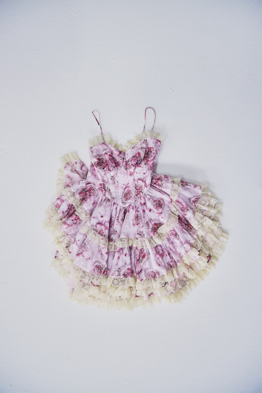The Liaisons Mini
